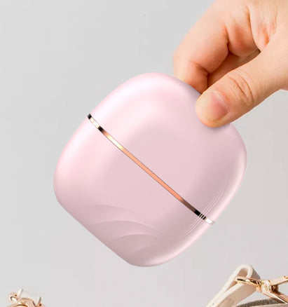 Cordless Mini Hair Straightener Comb – Portable & Rechargeable